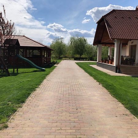 Kiscsere Vendeghaz Kallosemjen Экстерьер фото